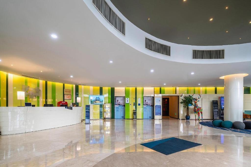 Holiday Inn Express Yangzhou City Center By Ihg Экстерьер фото