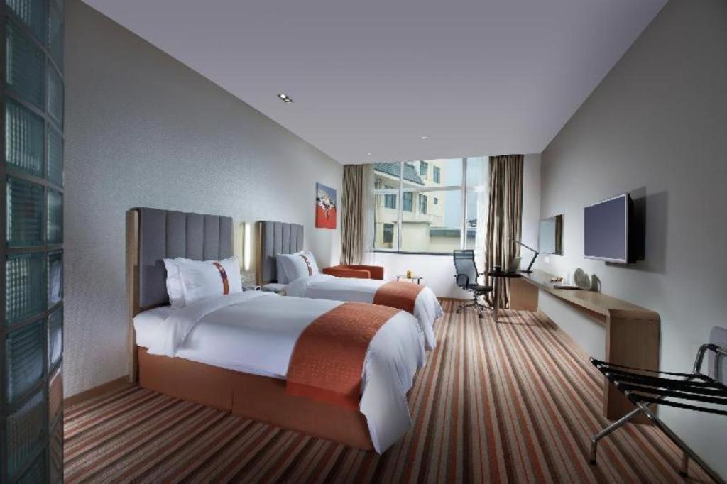 Holiday Inn Express Yangzhou City Center By Ihg Экстерьер фото