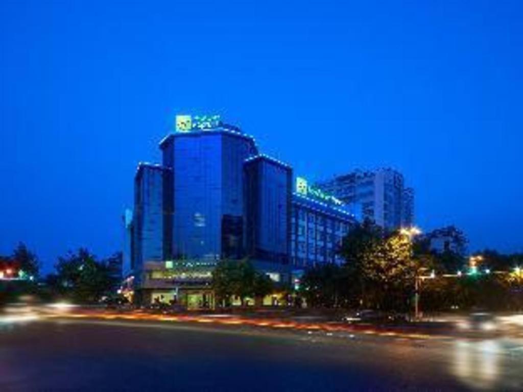 Holiday Inn Express Yangzhou City Center By Ihg Экстерьер фото