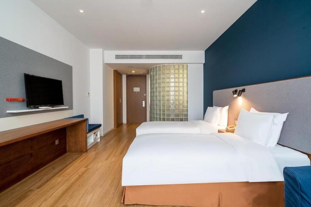 Holiday Inn Express Yangzhou City Center By Ihg Экстерьер фото